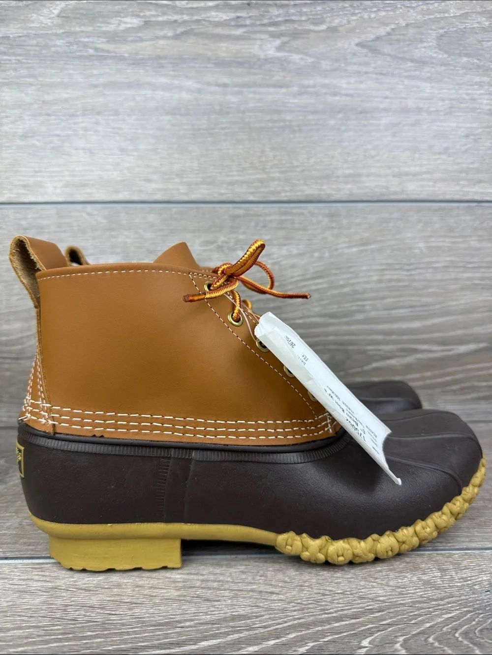 LL Bean Bean Boots Women’s Sz 10W Tan Leather Brown Rubber 6-Eye Lace Up Boots
